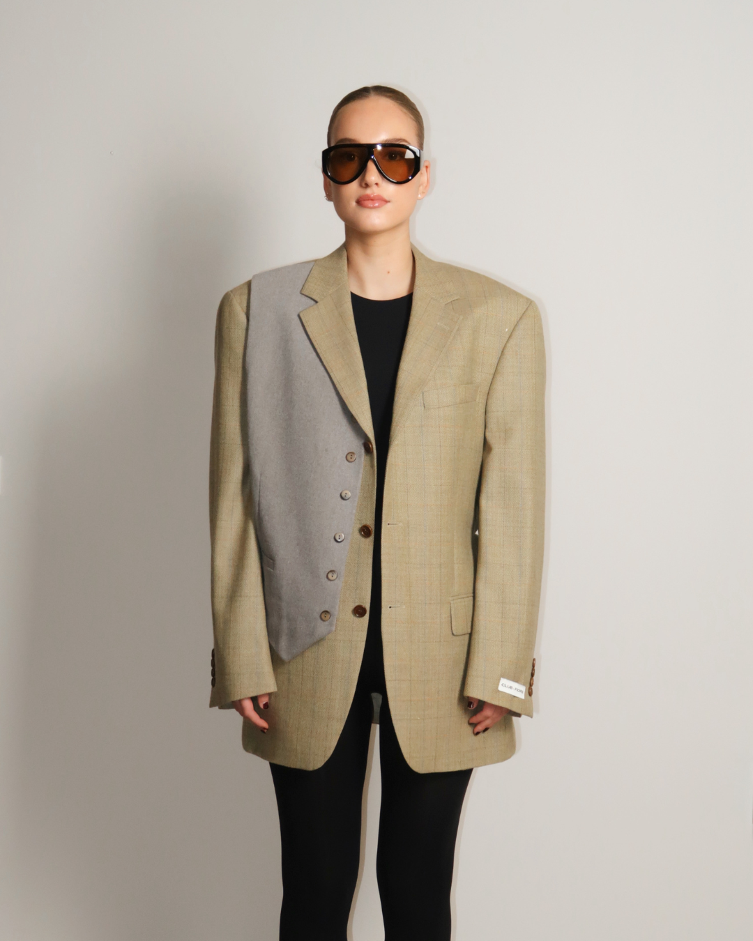 CF Vintage Fold Blazer - Beige Grey