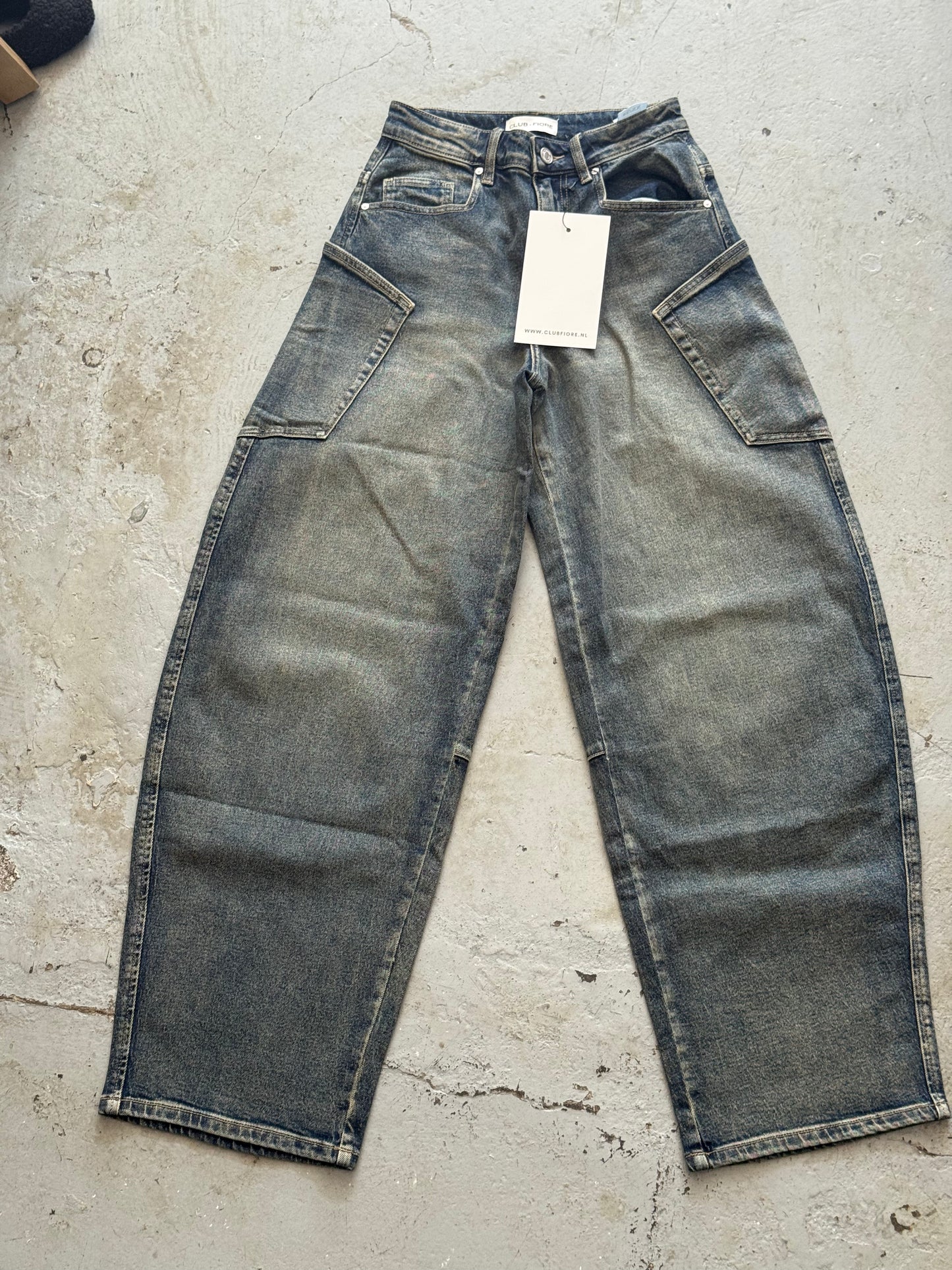 Dorian Jeans - Beige Washed Blue