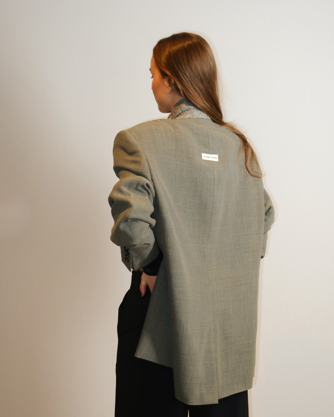 CF Mao Piercing Blazer - Taupe