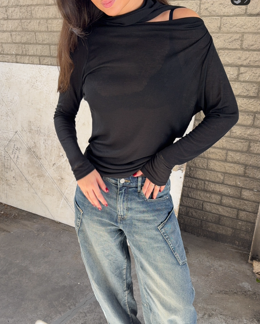 Leon Drapey Top - Black